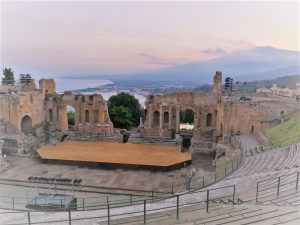 TAORMINA-TEATRO-VLADI-2-0.jpeg